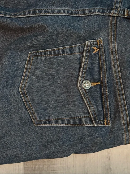 Aura from the Women at Wrangler Bootcut Jeans Size 14 Short Dark Wash - Picture 6 of 8